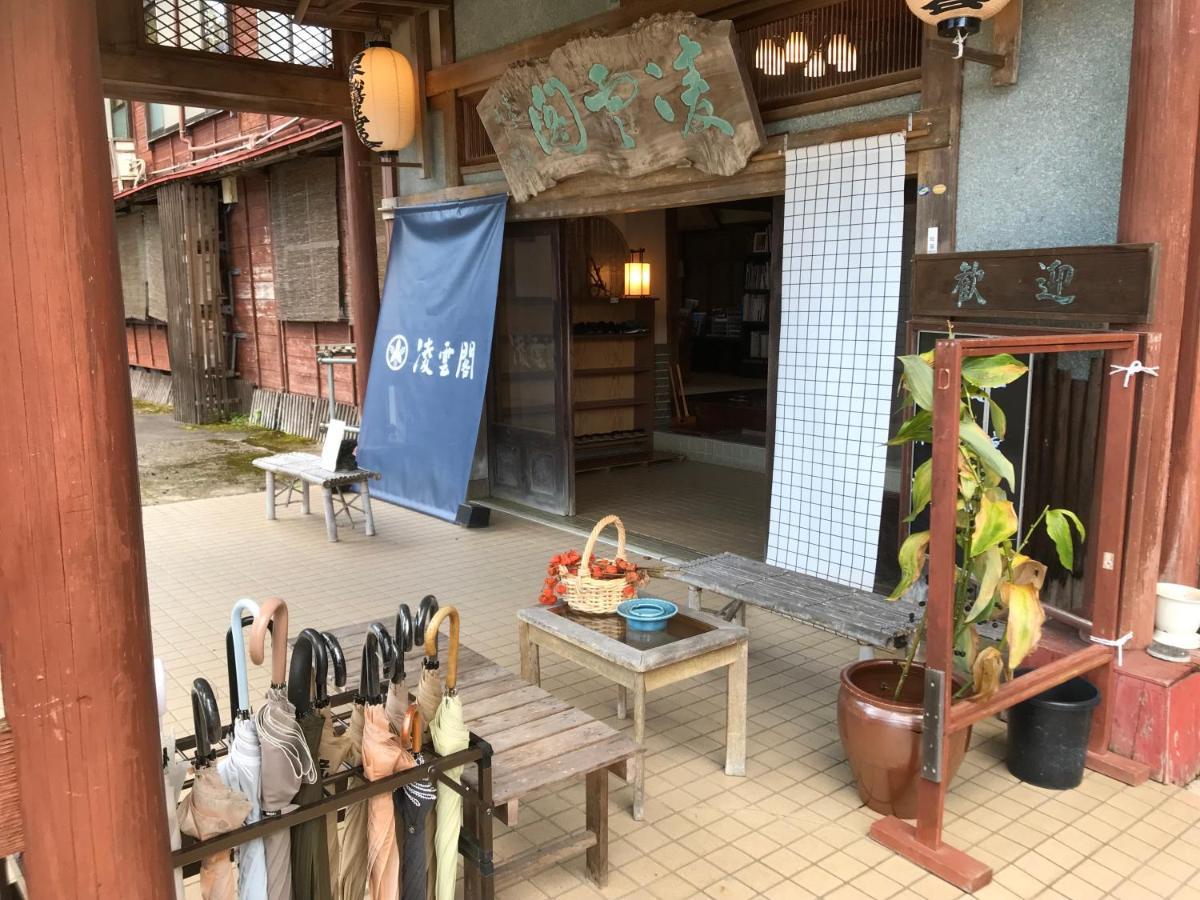 Ryounkaku Matsunoyama Onsen Hotel Tokamachi Exterior photo