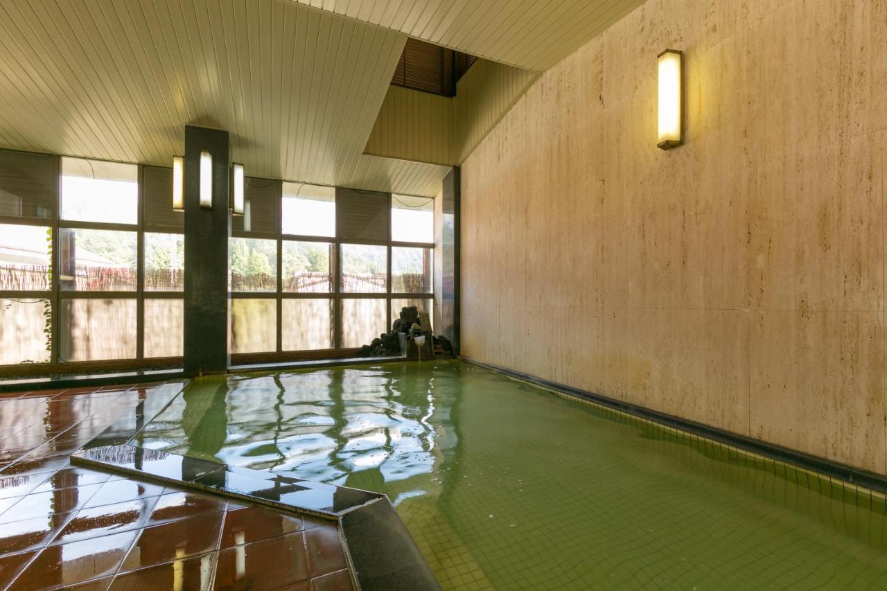 Ryounkaku Matsunoyama Onsen Hotel Tokamachi Exterior photo