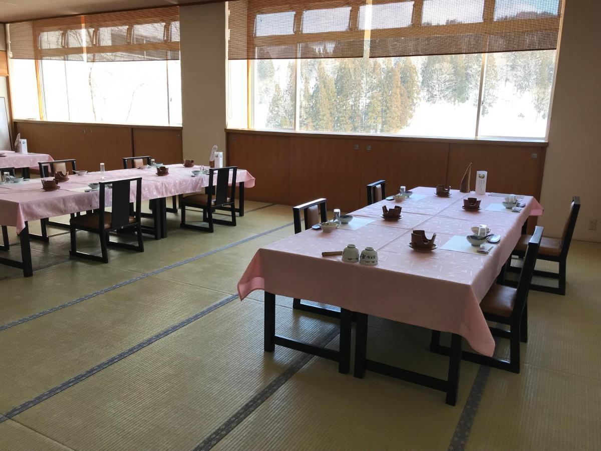 Ryounkaku Matsunoyama Onsen Hotel Tokamachi Exterior photo