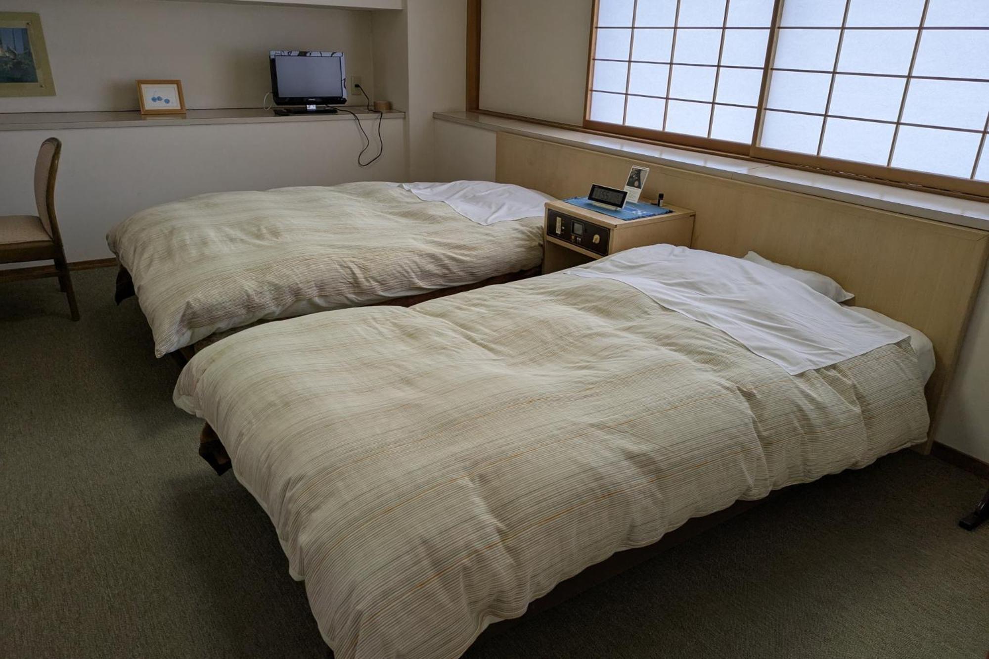 Ryounkaku Matsunoyama Onsen Hotel Tokamachi Exterior photo